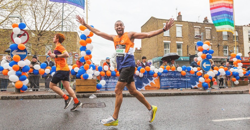 mndassoc's tweet photo. We’re still buzzing after the #londonmarathon

You have raised an incredible £600,000 to support our research, care and campaigning work.  🧡💙

Apply for the public ballot and use your place to join #TeamMND next year! 

Entries close on Friday 28th at 9pm. ⏰