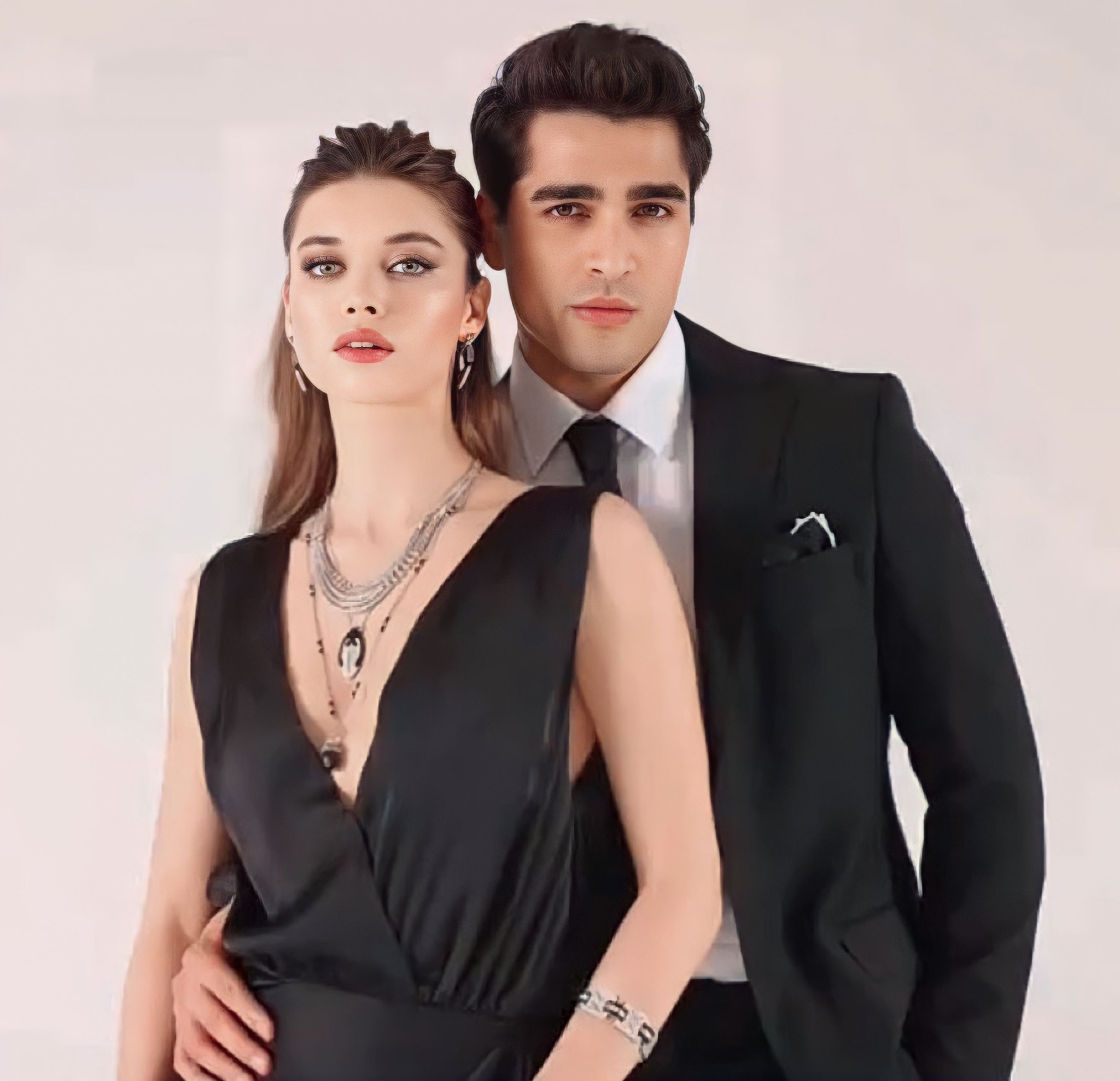 arab2turk on X: "Afra Saraçoğlu & Mert Ramazan Demir #YalıÇapkını #SeyFer ???? https://t.co/QSCy9STeJt" / X