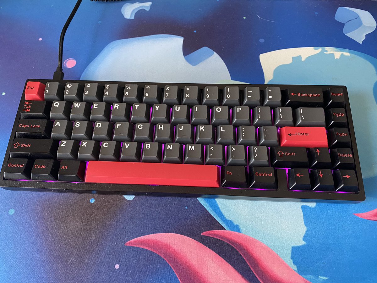 JabShine's tweet photo. Just wanted to give a big shout out to @OJGimpson for hooking me up with this super nice keeb https://t.co/q3jxp1lRgm