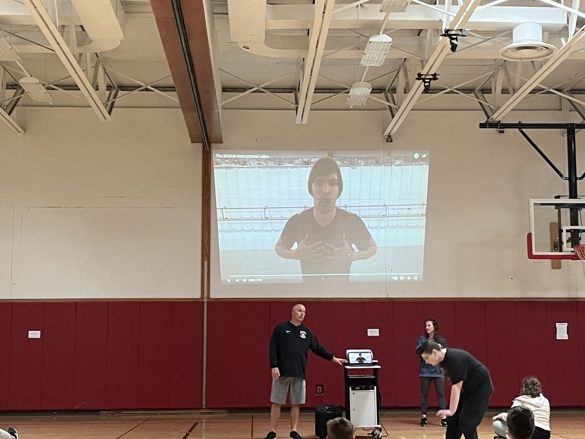 HiltonCadets's tweet photo. Great to see Mr. Scaccia, Murphy and Whelehan working with our Merton Williams Students in their dance planner in PE. #LifetimeActivity #GoCadets https://t.co/biJqpSWWeI