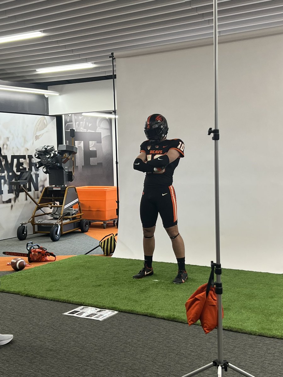 Wyatt Wessel tweet media