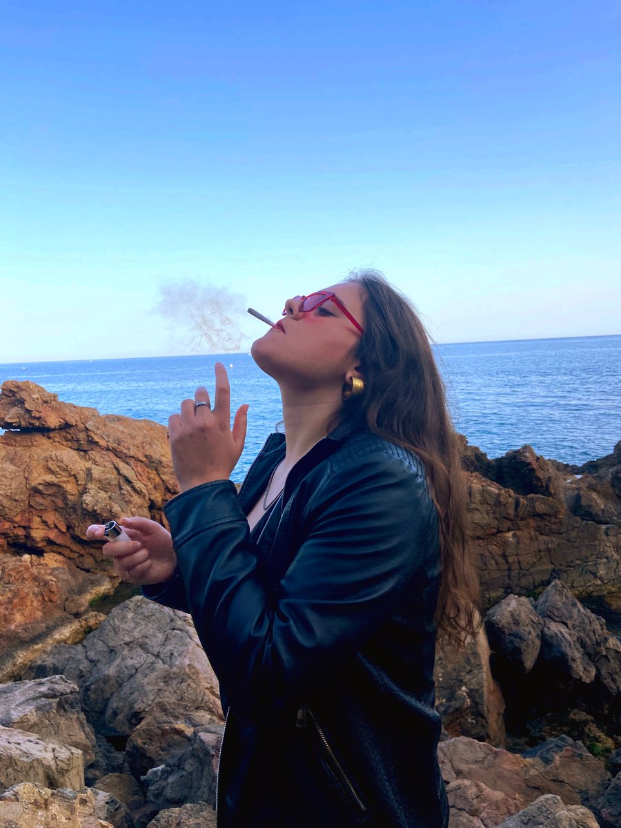angiwinx's tweet photo. con cada cala' yo toco el cielo
🌻💚⚡🌄🌊☺️ https://t.co/2wSbu9RRI0
