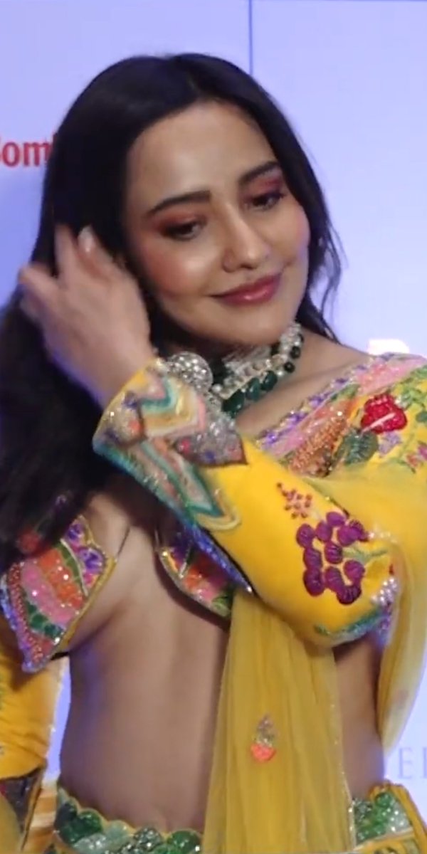 GlamspotA's tweet photo. Neha Sharma Raising the Temp 🥵🔥 https://t.co/UFLNiWUomO