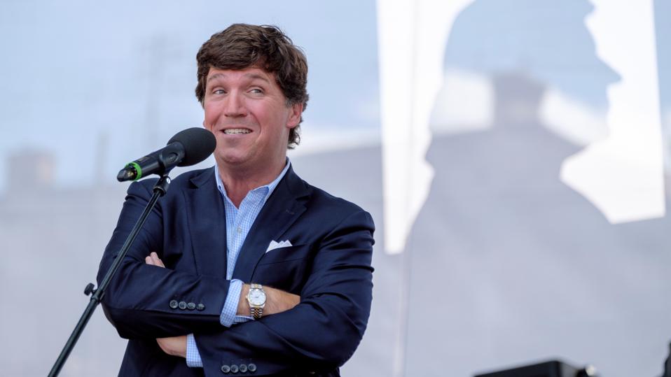 Forbes's tweet photo. Tucker Carlson’s Exit Wipes Out $700 Million In Market Value For Fox https://t.co/tqWteqw7Lo https://t.co/lD5oSGEWgS