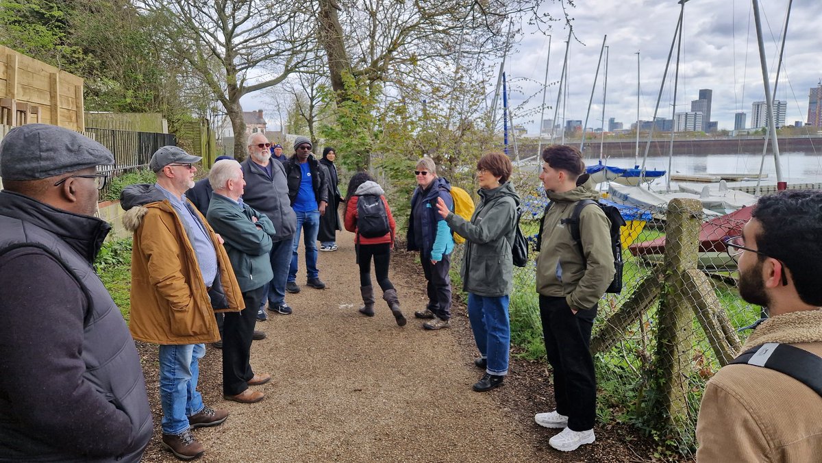 run_taz's tweet photo. Let's Walk With A Doctor Visit Birmingham Settlement's The Red Shed via Edgbaston Reservoir
#letswalkwithadoctor
#letswalk
@Bsettlement
@CRTWestMidlands
@CanalRiverTrust
#happyplacebywater https://t.co/JCJAdDmh68
