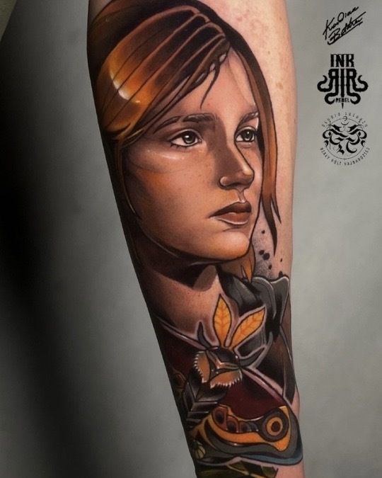 Naughty Dog on X: Emily submitted this beautiful interpretation of Ellie's  The Last of Us Part II tattoo in full color. 🌿🦋 Share your own Naughty  Dog cosplay, tattoos, fan art, and