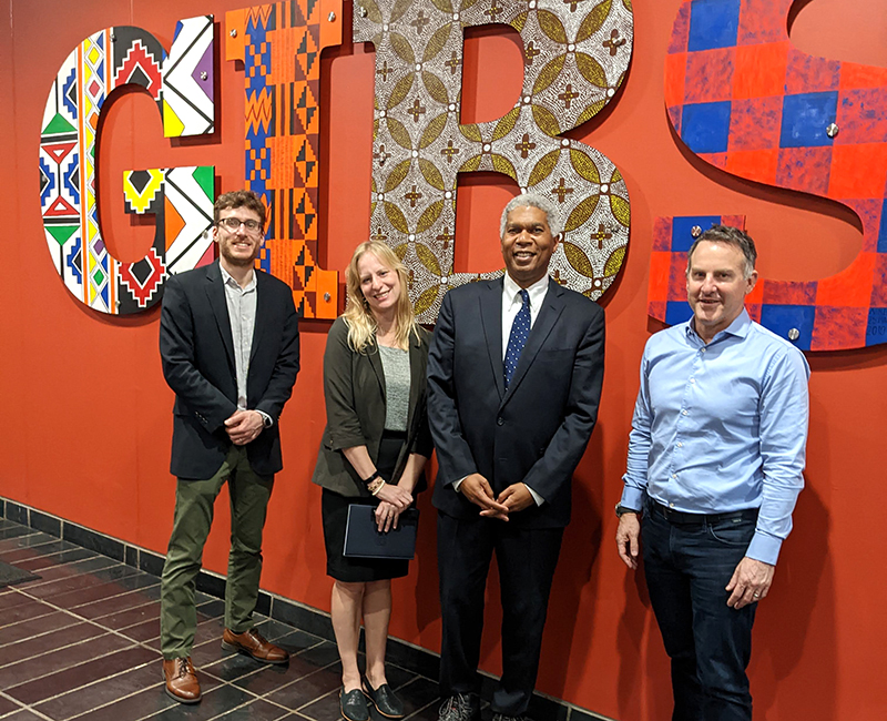 At Pitt Business, we believe in empowering leaders to shape a better future through business. That's why we're thrilled to announce our Africa Business Initiative led by Clinical Assistant Professor Paul Harper. Get the initial details: business.pitt.edu/centers-and-in…