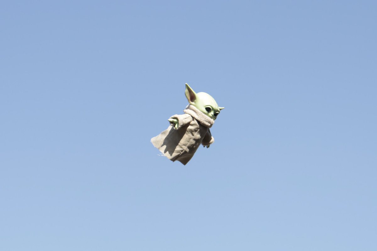 photos of my grogu toy being launched into the air except i shot it on my super fancy camera - a thread 🧵