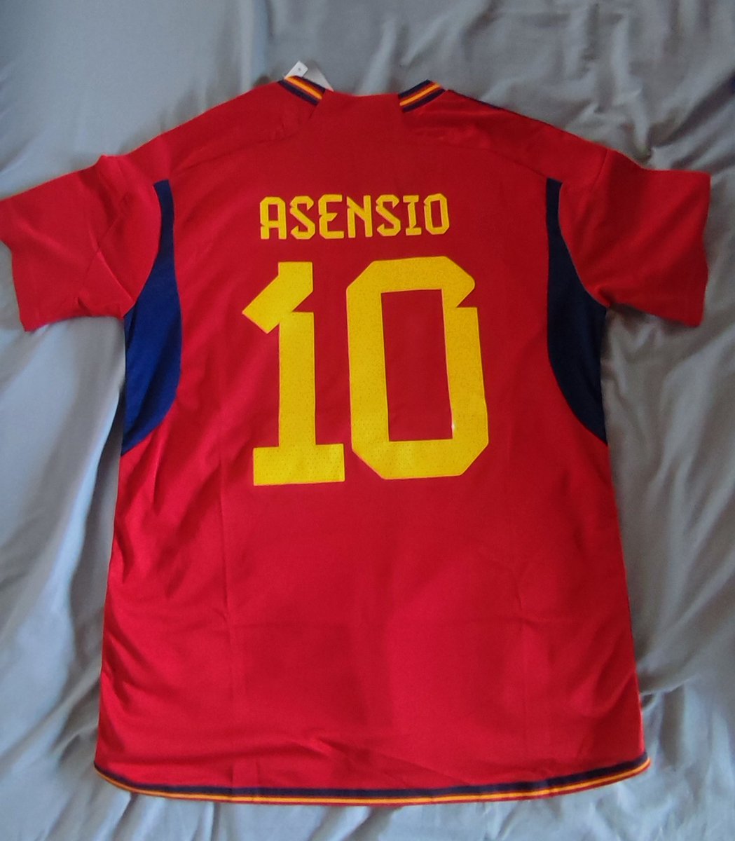 Real Madrid | FR 🇨🇵 tweet media