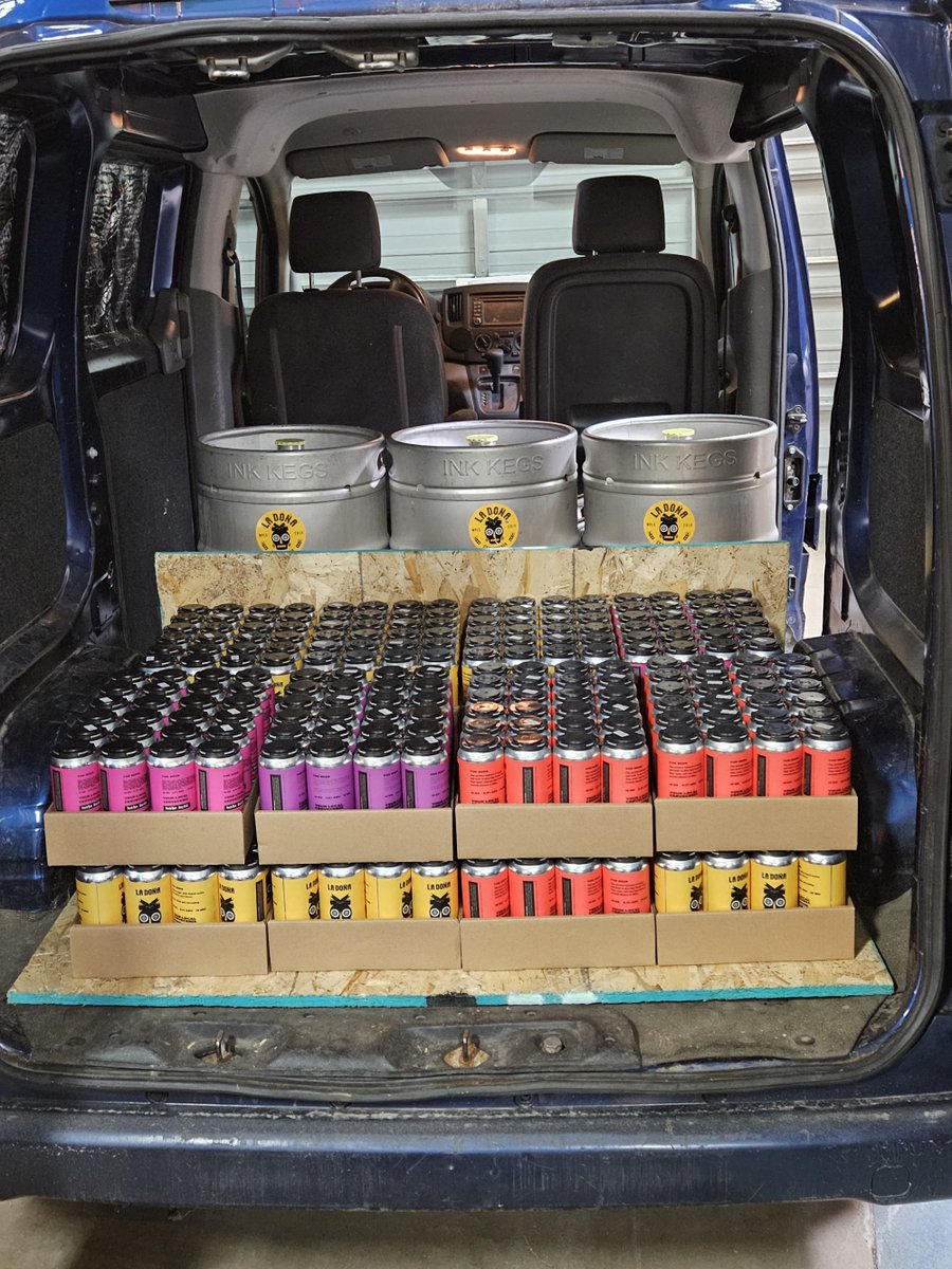 🔎 Where's this load of kegs and cases headed!? 🔍 ...