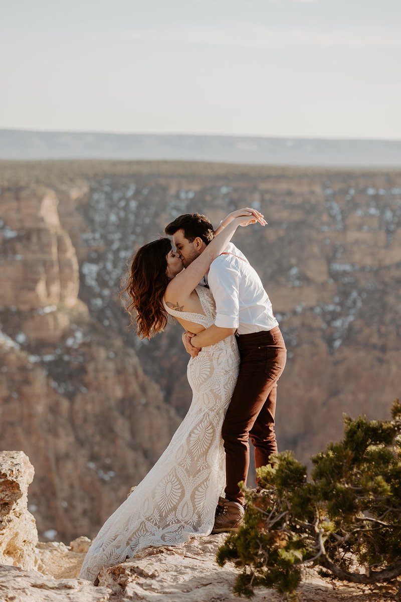 _CuriousPisces_'s tweet photo. 4-14-2023 🤍✨
#grandcanyon #lipanpoint #wedding https://t.co/1DZioY1wJP
