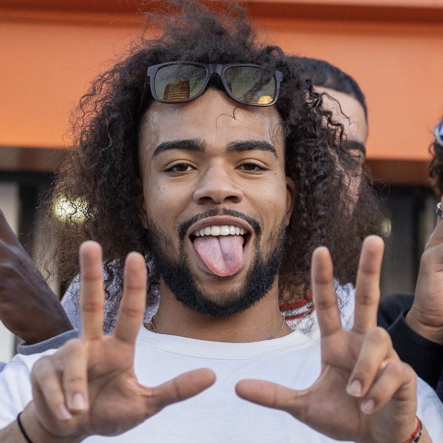 ShadesFrance's tweet image. 🚨 GAMBI annonce la sortie d’un nouvel album !

NA STRAGIA

📆 9 Juin ☀️