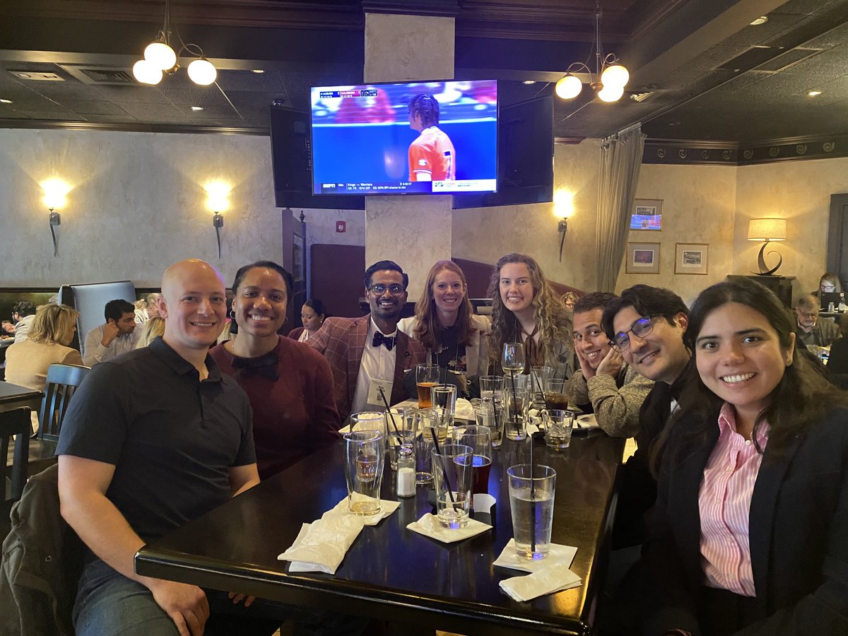 uthscneurores's tweet photo. The Neuro #UTHSC team🤩 at the #AANAM2023 Medical students, residents, and PD! @FastTPA, @CaitlinMoranMD, @mdanielao https://t.co/gkUDzYC4QK