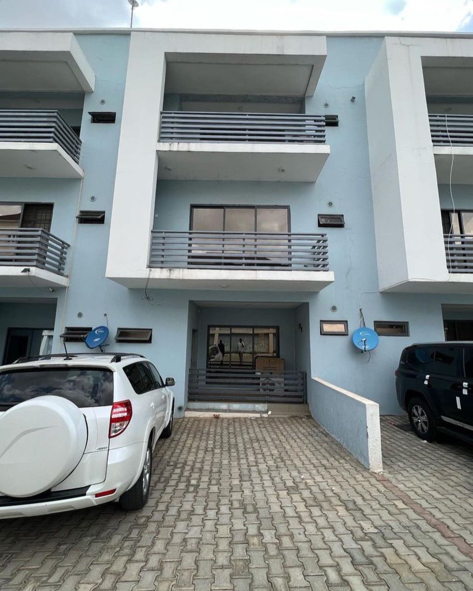 jmv_automotive's tweet photo. Don't miss out on this amazing opportunity! Contact us now on 08104140322 for inquiries. #ForRent #GuzapeAbuja #LuxuryLiving #AbujaRentals #TerraceDuplex https://t.co/6MimmhQVWI