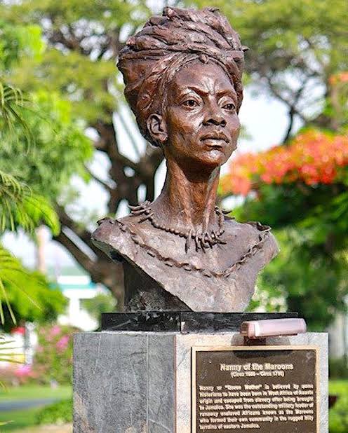 The Ashanti, Ghana 🇬🇭 woman who ended up as freedom fighter and heroine in Jamaica. (Gyama ya ka ha)

Her statue is located in Emancipation Park, New Kingston, Jamaica🇯🇲. 

Queen Nanny (Nana) of the Maroons was a former slave stolen from the Ashanti Tribe brought to Jamaica