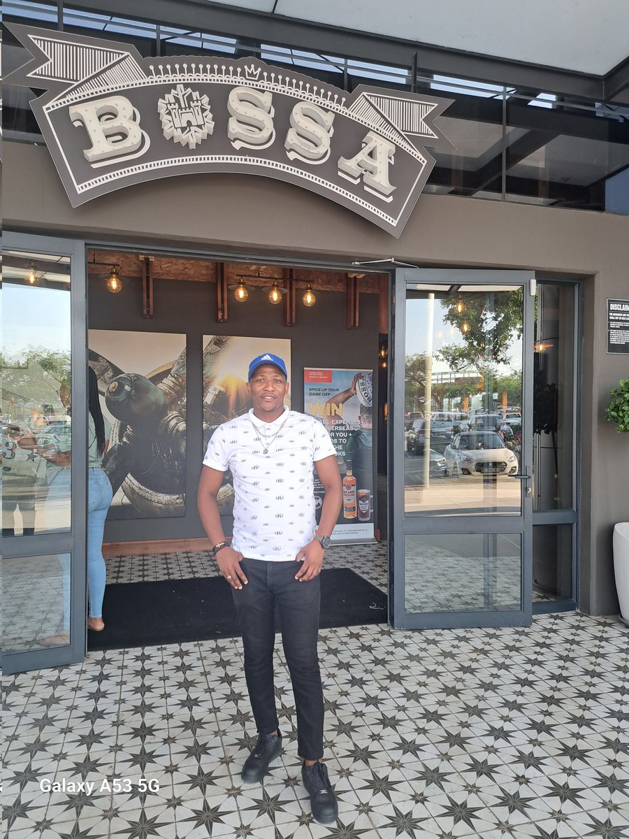 Magic24_7's tweet image. Take yourself out and enjoy the little that you have