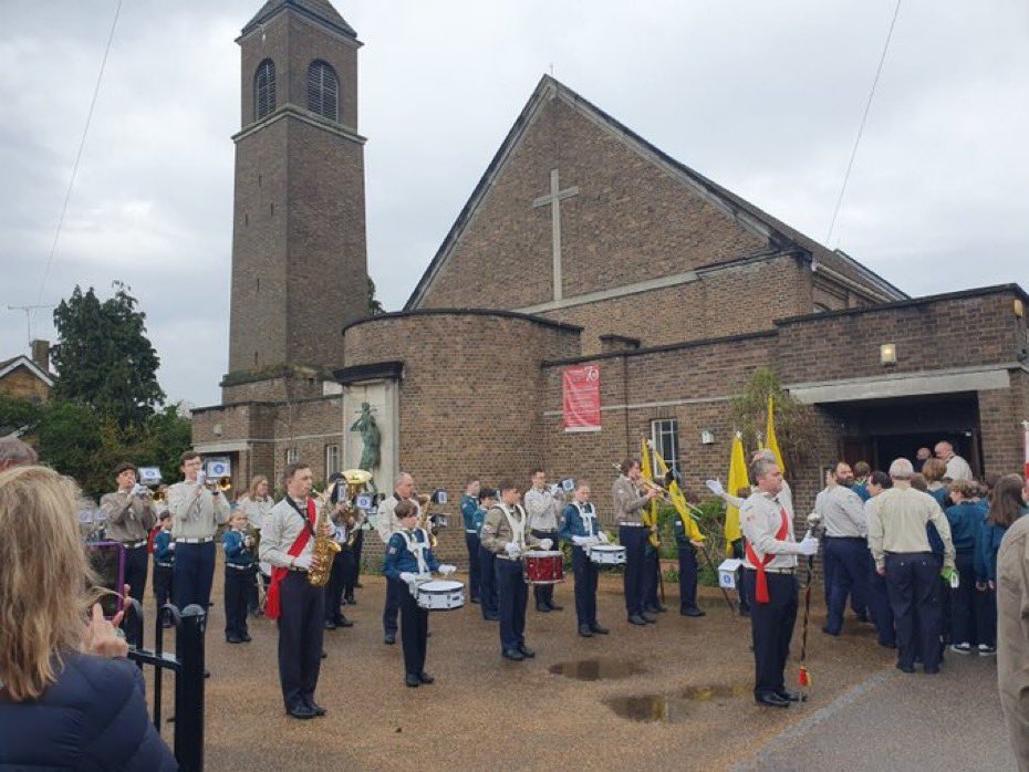 1st Claygate Scouts tweet media