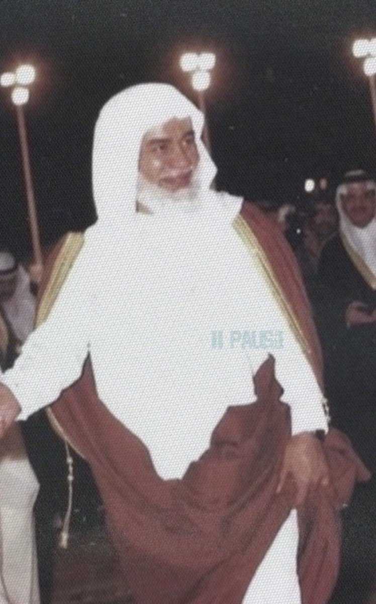 #الديوان_الملكي : وفاة صاحب السمو الأمير
عبدالرحمن بن عبدالله بن عبدالرحمن آل سعود
وسيصلى عليه يوم غد الثلاثاء، بعد صلاة العصر
في جامع الإمام تركي بن عبدالله بمدينة #الرياض
رحمه الله وغفر له وأسكنه فسيح جناته ..

snapchat.com/add/alsaud1ksa