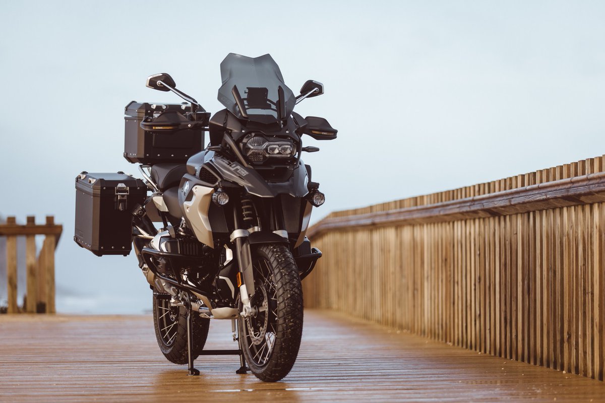 dcs_81's tweet photo. BMW R 1250 GS Ultimate Edition: ¿la última (y mejor) R 1250 GS? https://t.co/dgMwq2rflF https://t.co/PULvQ9ShmR