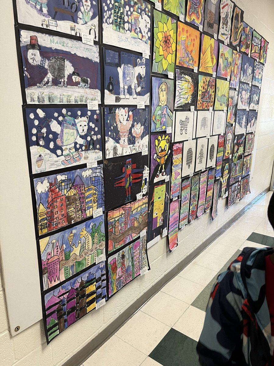 yfengliu's tweet photo. Chapel Hill-Carrboro City Schools Visions: Art Show https://t.co/pFUK2GGLYg