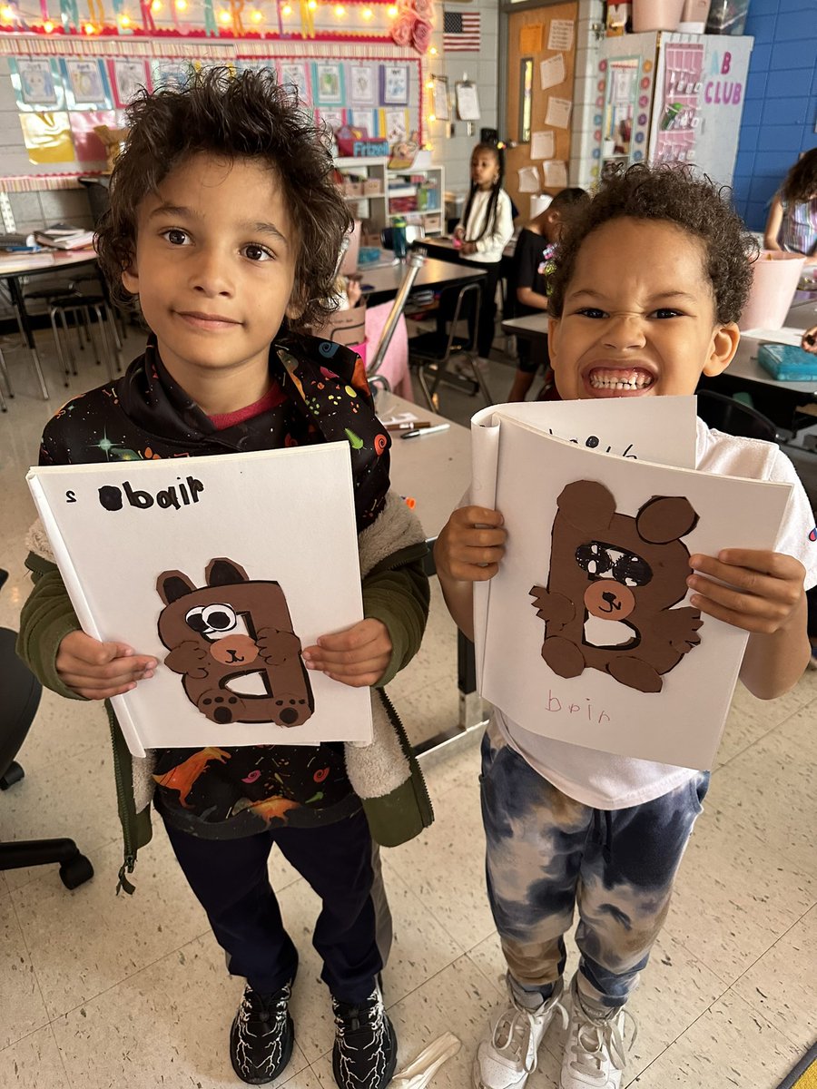 B is for best class ever! (&amp; bubbles &amp; bubblegum &amp; bears too) 😊💗 Can’t wait to “C” the fun tomorrow brings! <a href="/GlendaleElemISD/">Glendale Elementary School</a> #isdkinder