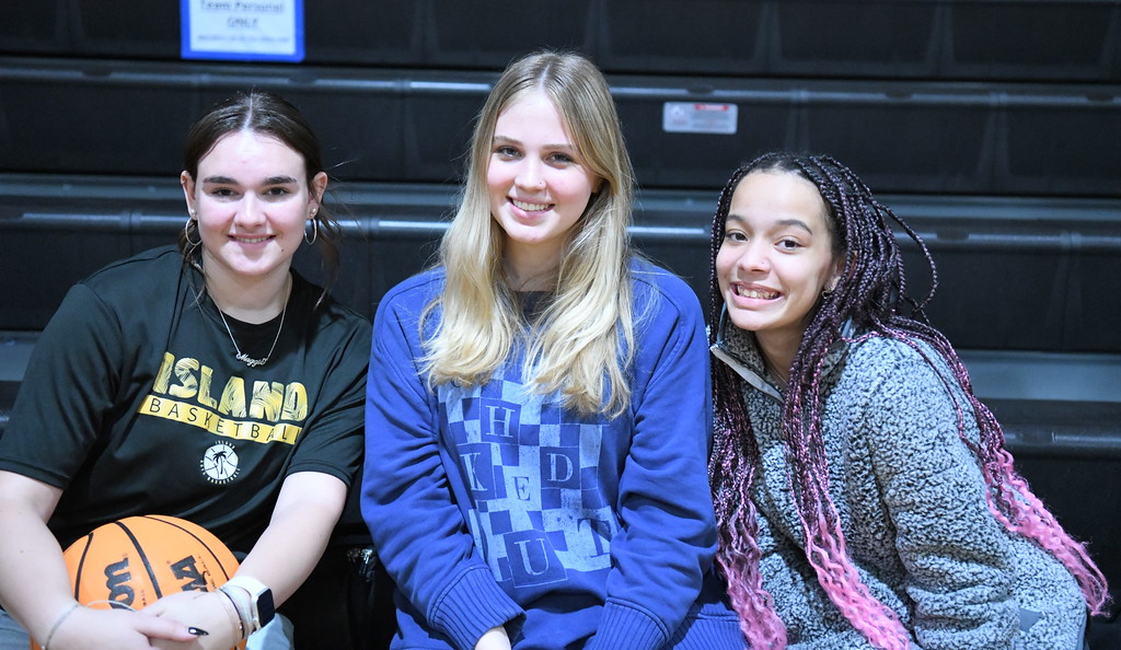 Merritt Island Boys Basketball tweet media