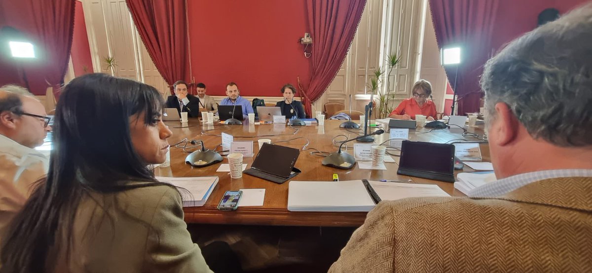 MMAChile's tweet photo. ¡Gran avance de la #LeyParaLaNaturaleza! 🌿La Comisión de Medio Ambiente de la Cámara Alta despachó a sala del @Senado_Chile el proyecto que crea el Servicio de Biodiversidad y Áreas Protegidas donde será votado próximamente ¡Importante paso para la protección del medioambiente! https://t.co/coaXtLI6QV