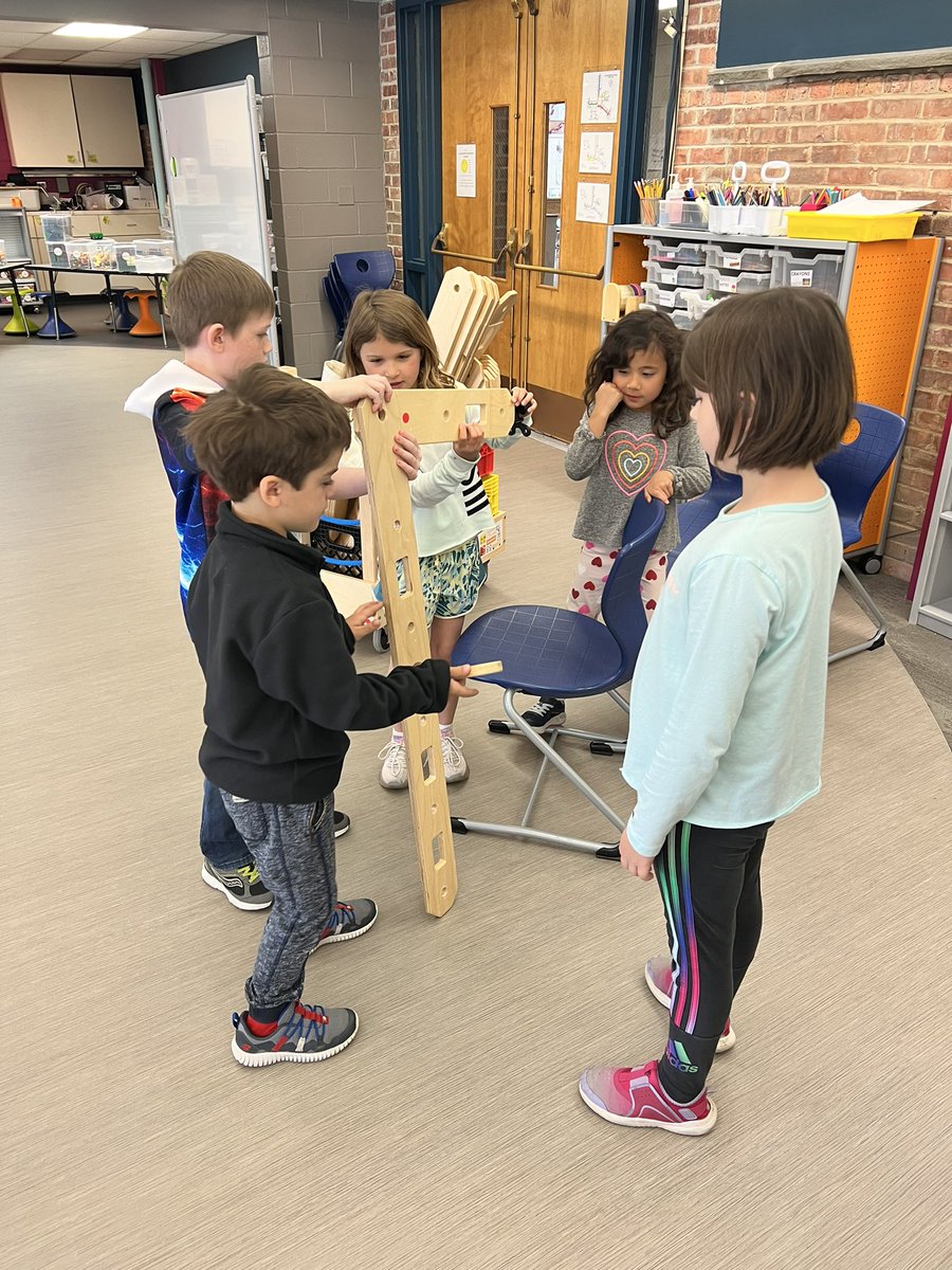 Caroline Wiley tweet media