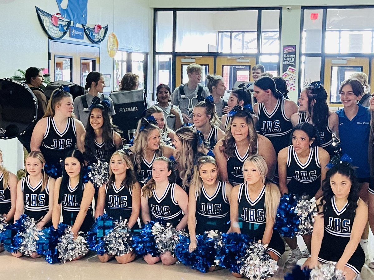 CaddoGrove's tweet photo. What a spectacular way to cheer on our STAAR students!  Special thanks to the JHS Cheerleaders and the JHS Drum line  for leading our STAAR Celebration. So much fun this morning! #CGEAwesome https://t.co/c4dTv6sefa