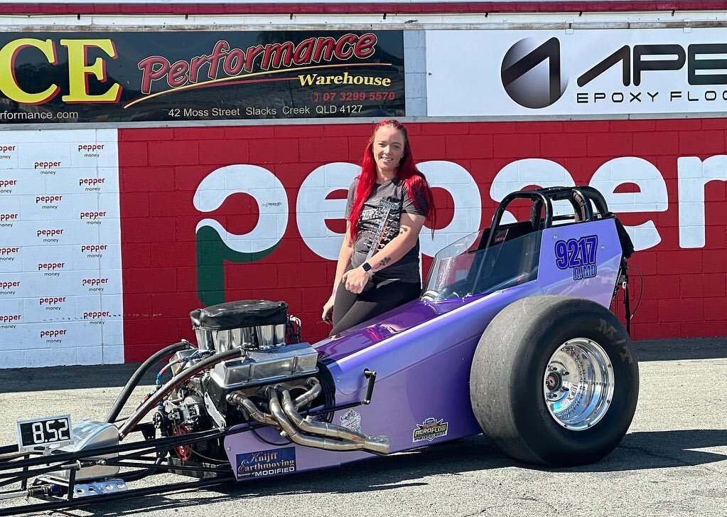 💪 Huge congrats to @sarah_b9217 on grabbing runner up from the recent Jax Tyre & Auto Super Thunder! 💪💜 • #ladydriven #dragracer #dragracing #ladydrivendragster #ladydrivenfam #teamladydriven #cargirlculture #wecandoit #girlpower #thisgirlcan #belett… instagr.am/p/Crb2CZ9PARG/