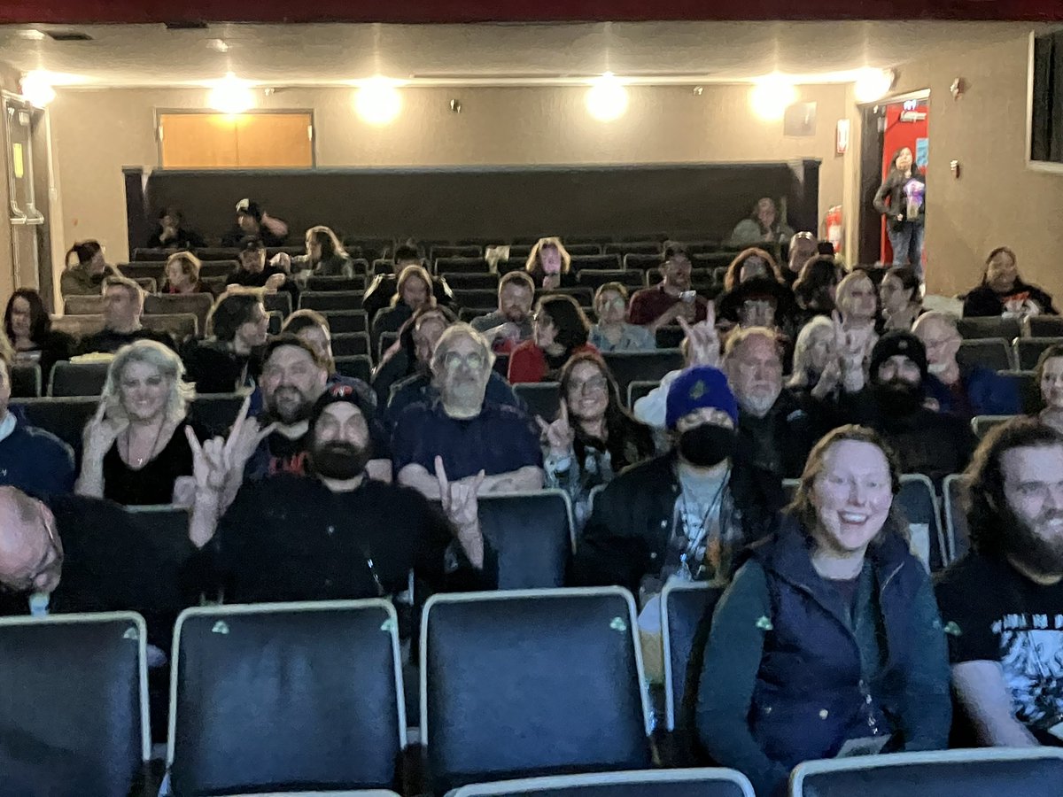 RealCarlosSagan's tweet photo. @avishaiw @stevendegennaro @scottEmovienerd I was there! https://t.co/UAS2cUPmC9
