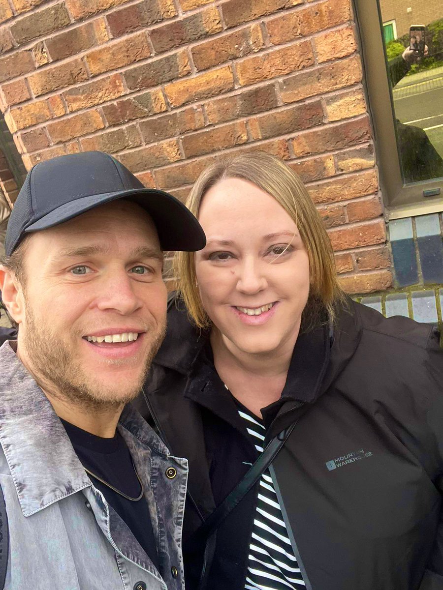 What a day/night, thank you <a href="/ollymurs/">Olly Murs</a> for such a fun night, the show is amazing! My body is ruined 😂 it’s tough being 30 plus weeks pregnant but I’m glad I made it to one date! 🙈