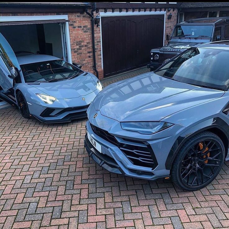 Auto_Porn's tweet photo. his &amp; hers. https://t.co/6SZxgE7BId
