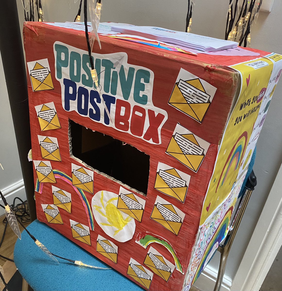 ValewoodPrimary's tweet photo. We made such a positive start to Summer 1, Week 2 today. Thanks to Mrs Mitchell & our #VPSFriendshipTeam who came up with our new #PositivePostbox 📮. We shared this in whole school assembly. I can’t wait to 👀 &👂🏼messages of positivity continue to ripple through our school. ⭐️👫 https://t.co/H2ZtQnt3fC