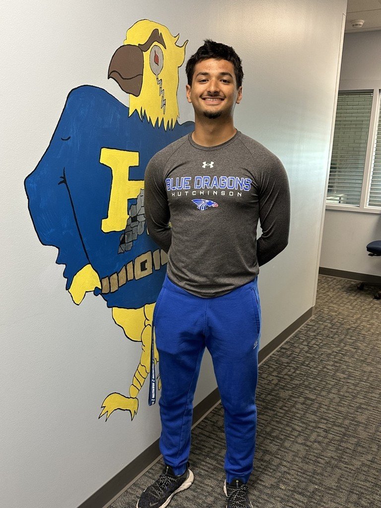 Join us in congratulating senior Noah Khokhar for being named the Male FCA Leader for the State of Kansas! 🎓✨ Thank you for being a great mentor and leader, Noah! Way to represent what it means to be a Salthawk. #SalthawkStrong