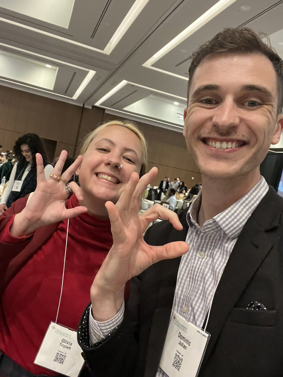 viachu888's tweet photo. Two generations of SIGN leaders from @uazmedphx at the #AANAM2023 #AAN2023 @domneuro https://t.co/wQVG7sydYR