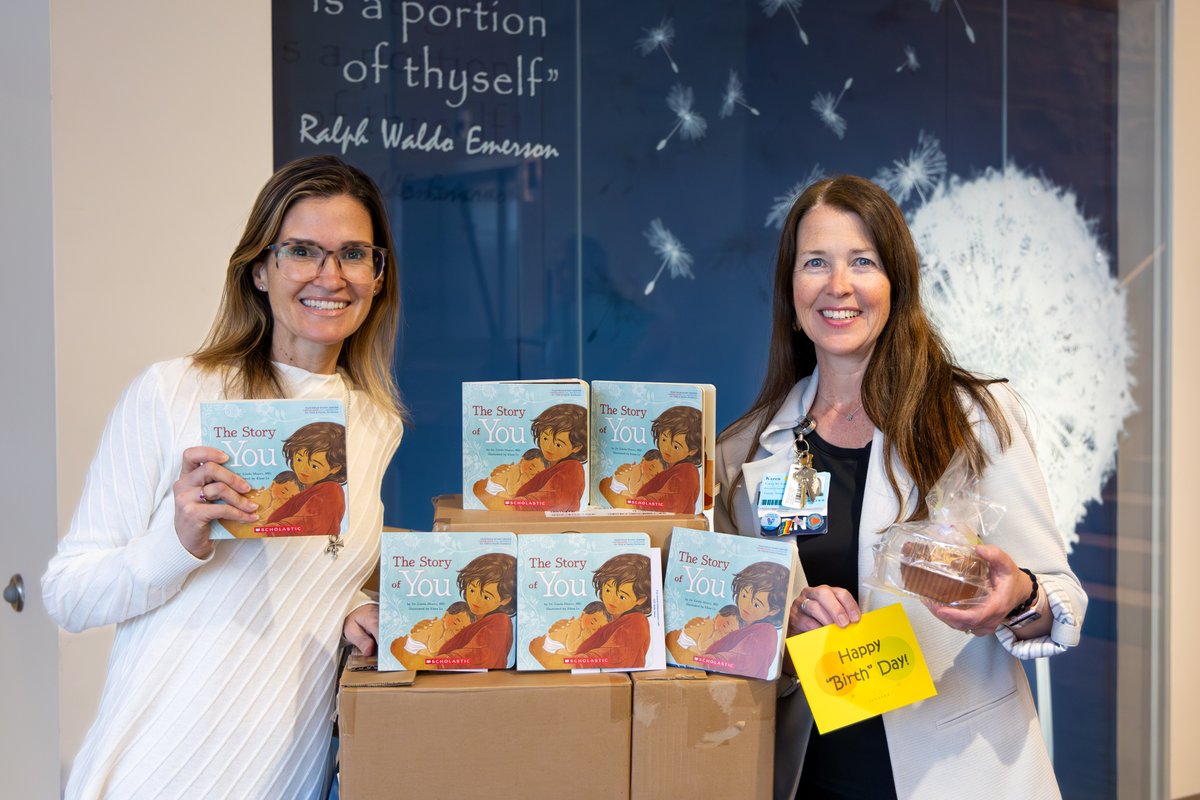 NPSchools_VA's tweet image. The Family Maternity Center at @sentarahealth Leigh Hospital welcomed a special delivery today: boxes of books for babies! NPS Early Learning &amp;amp; Title I will provide 📚 to each of the 3,200 babies born at Leigh. Parents can sign up to receive books until baby turns 5! #readytoread