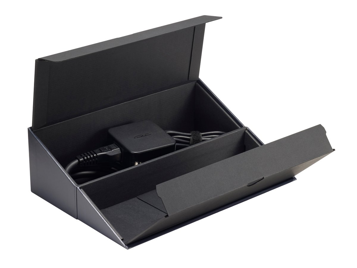 ASUSUSA's tweet photo. Unboxing, but make it sustainable 😌🌍

The #ExpertBookB9 was given a 2023 @iFDESIGNAWARD for its environmentally friendly packaging and sleek design.

Take a look: https://t.co/KcpPlpBIJs https://t.co/0phIJpyMzF