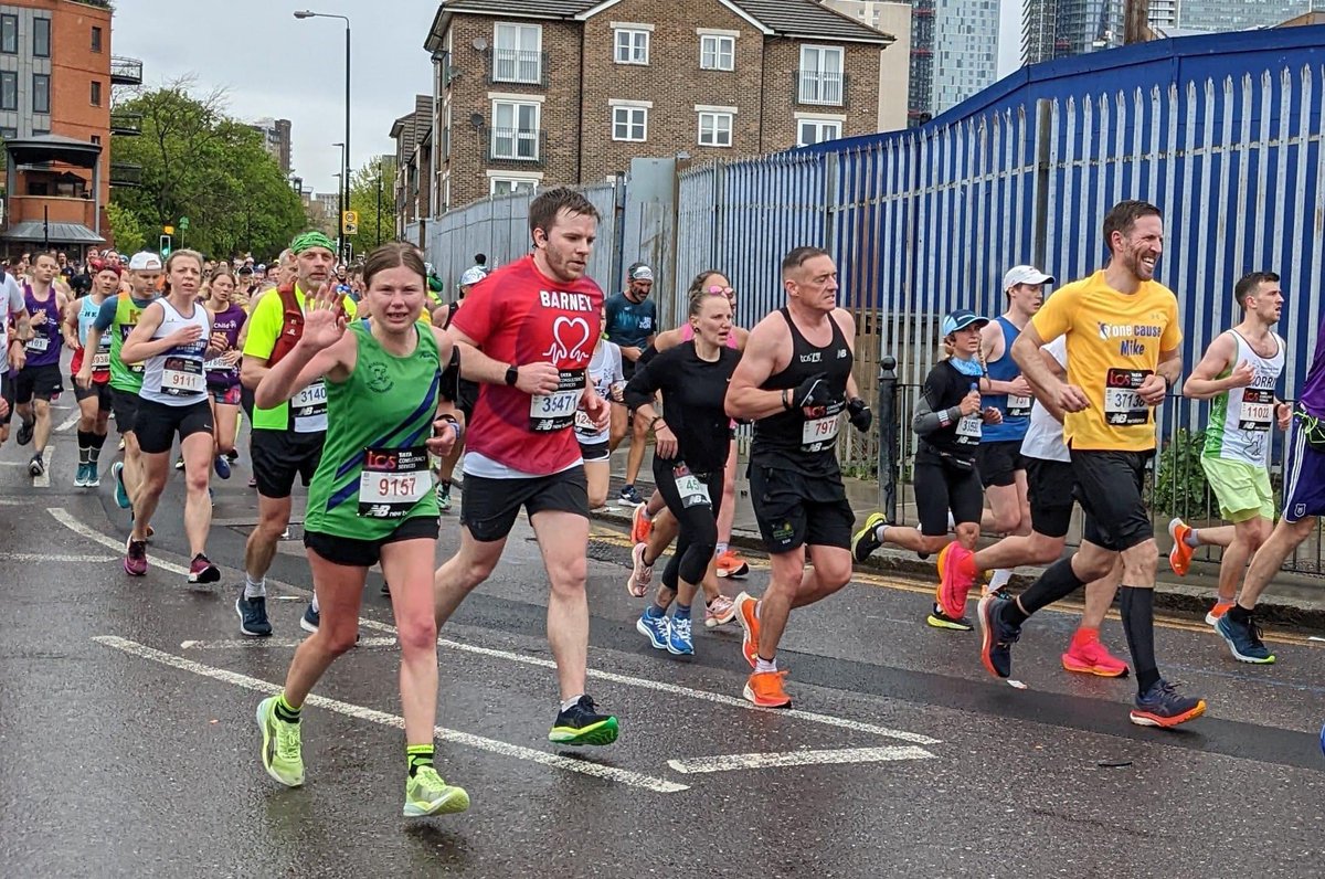 caritococoloco's tweet photo. @LondonMarathon Fantastic day as always my 8th London can't wait for next year already GFA again ... thought I'd struggle after @Marathon_Mcr last week but all went ok apart from tummy issues last few miles... 3hr43 yesterday and 3hr41 at Manc... https://t.co/i68SyZtOR7