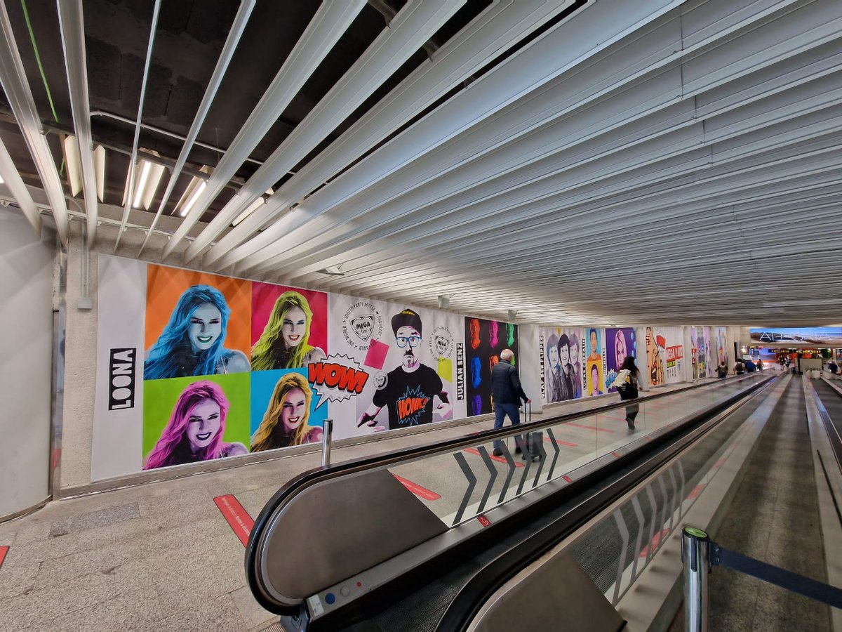 GrupoCursach's tweet photo. WELCOME MEGAPARK 
El equipo lleva a cabo una campaña publicitaria en el aeropuerto de Mallorca.  Han dado un paso más y han llegado hasta las mismas pasarelas de recogida de equipaje para recordarles que no pueden perderse sus eventos. 

noticia completa: https://t.co/qmiB1ySNTv https://t.co/5hGf2KRO46