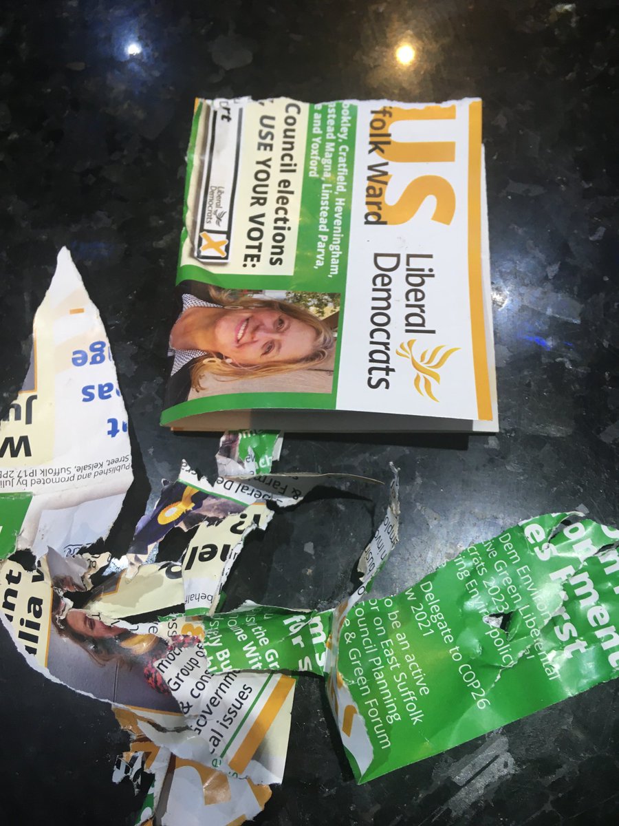 mikewporter's tweet image. Someone kindly left us note this afternoon on the back door step but the Labrador enjoying playing with it #readable