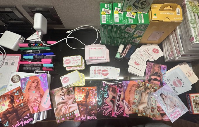 😱 @June__Lovejoyand &amp; I stayed up till 3 am to kiss &amp; sign sooo many  items, lottery tickets &amp; DVDs for<a class="tags" target="_blank" title="On Twitter" href="/?out=eyJ0eXAiOiJKV1QiLCJhbGciOiJIUzUxMiJ9.eyJpYXQiOjE3MTk1NzIxMzUsImlzcyI6InR3cG9ybnN0YXJzLmNvbSIsIm5iZiI6MTcxOTU3MjEzNSwiZXhwIjoxNzUxMTA4MTM1LCJyZWRpcmVjdF91cmwiOiJodHRwczovL3R3aXR0ZXIuY29tL0p1bmVfX0xvdmVqb3lhbmQifQ.ZppT_k1MxuGUjQiXLSAMjKxeulC_1I11fGxcw1WkxhEbN9r5nUNp4jSwoCtSKlatmNmNsYzzaKgY1N-HPg8OJA">@June__Lovejoyand</a><a href="/tag/aot"class="tags"><span>#aot</span></a>