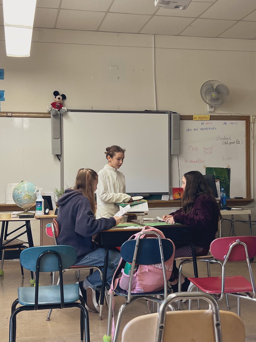 ELLPeqPanthers's tweet photo. PV ELLs put on their first play; restaurant themed! They worked hard to create their script and menus reflecting their cultures. Thank you to @MrJBermudez for coming to watch! AHDIA (each student combined for the  name) #pantherpride 🧑🏻‍🍳👩🏼‍🍳👨🏽‍🍳🍴🥢 @PVPantherPride @MichaelPortas https://t.co/sCL6gcHguB