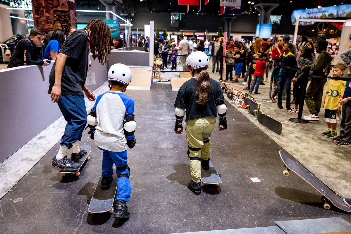 DragonfliMedia's tweet photo. We wrapped up our winter of Toyota Sports Festival activations with last week’s New York Auto Show. Featuring stations from numerous sport organizations like National Wheelchair Basketball and USA Curling, participants could try their hand at these Olympic and Paralympic sports. https://t.co/pr9qYJz5CH