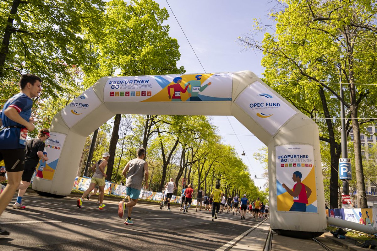 TheOPECFund's tweet photo. What a weekend! 🤩 Here are some impressions from #VCM2023 📸 #GoFurtherGoTogether #TogetherWeRun #40VCM @Vienna_Marathon #OPECFundInAustria https://t.co/d8gLUrUbVa