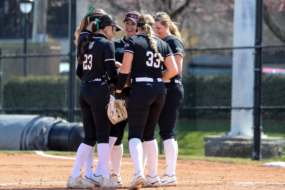 🚨 SCHEDULE UPDATE 🚨

We have adjusted our schedule this week due to weather concerns. 

Tomorrow's game against Akron will now be a single game instead of a doubleheader. 

Full details: bit.ly/4426bZy

#GoVikes