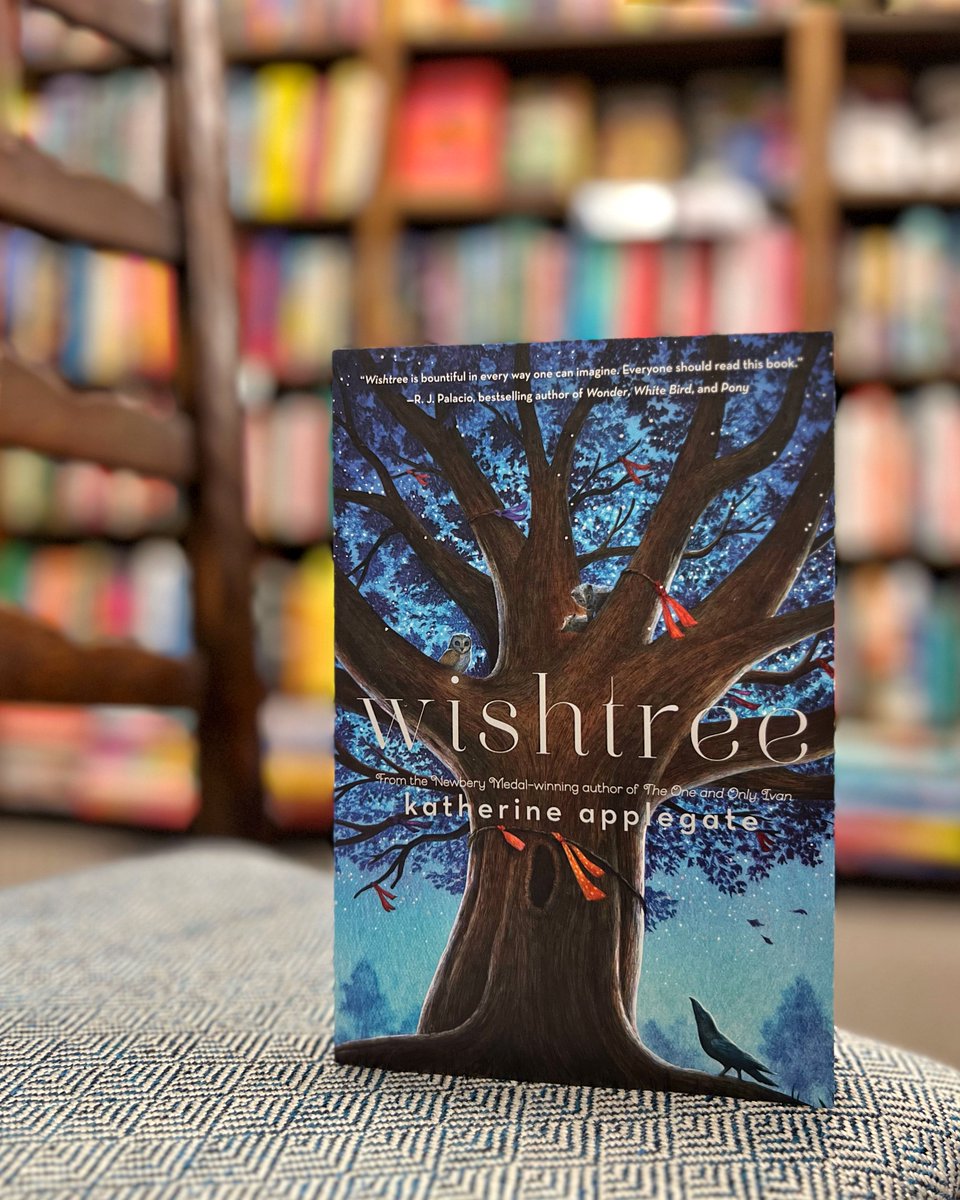 Teachers! I'm giving away a signed, personalized class set of the new paperback edition of #wishtree, which includes a letter from me, discussion questions, and more. ❤️🌳 RT + follow for a chance to win for your classroom! I'll pick a random winner this Wednesday, 4/26.