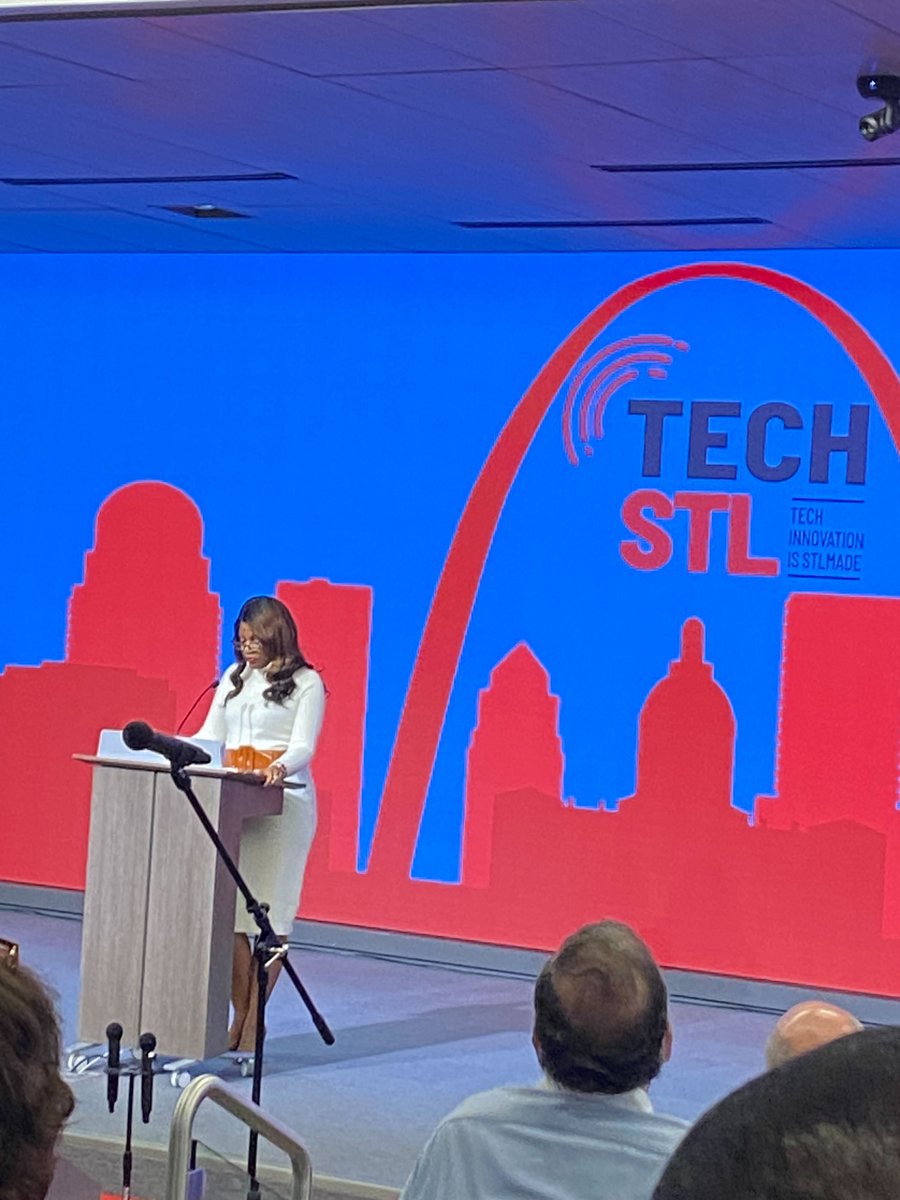 launchcode's tweet image. What a great way to kick off #STLTechWeek! We are proud to represent LaunchCode during the opening ceremony. Looking forward to a great week of events! 🚀