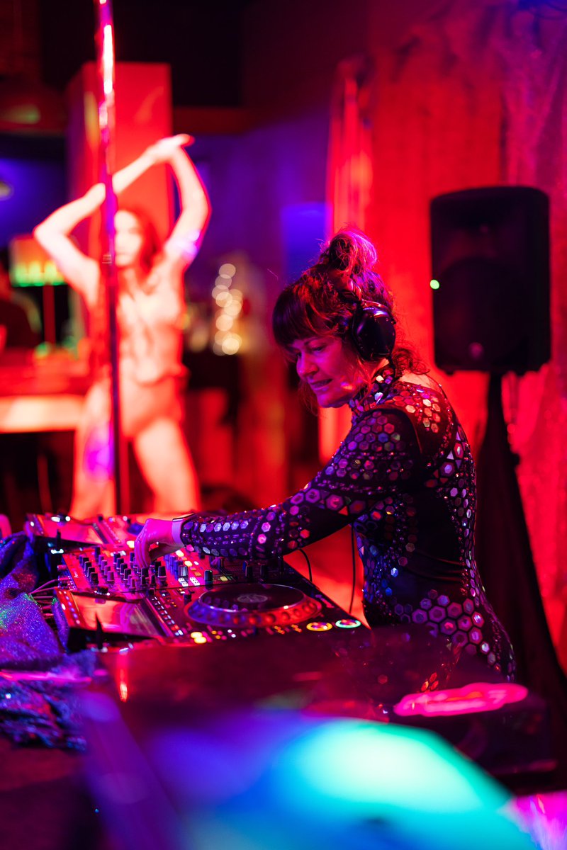 DJ Spanda / Allie Bruni tweet media