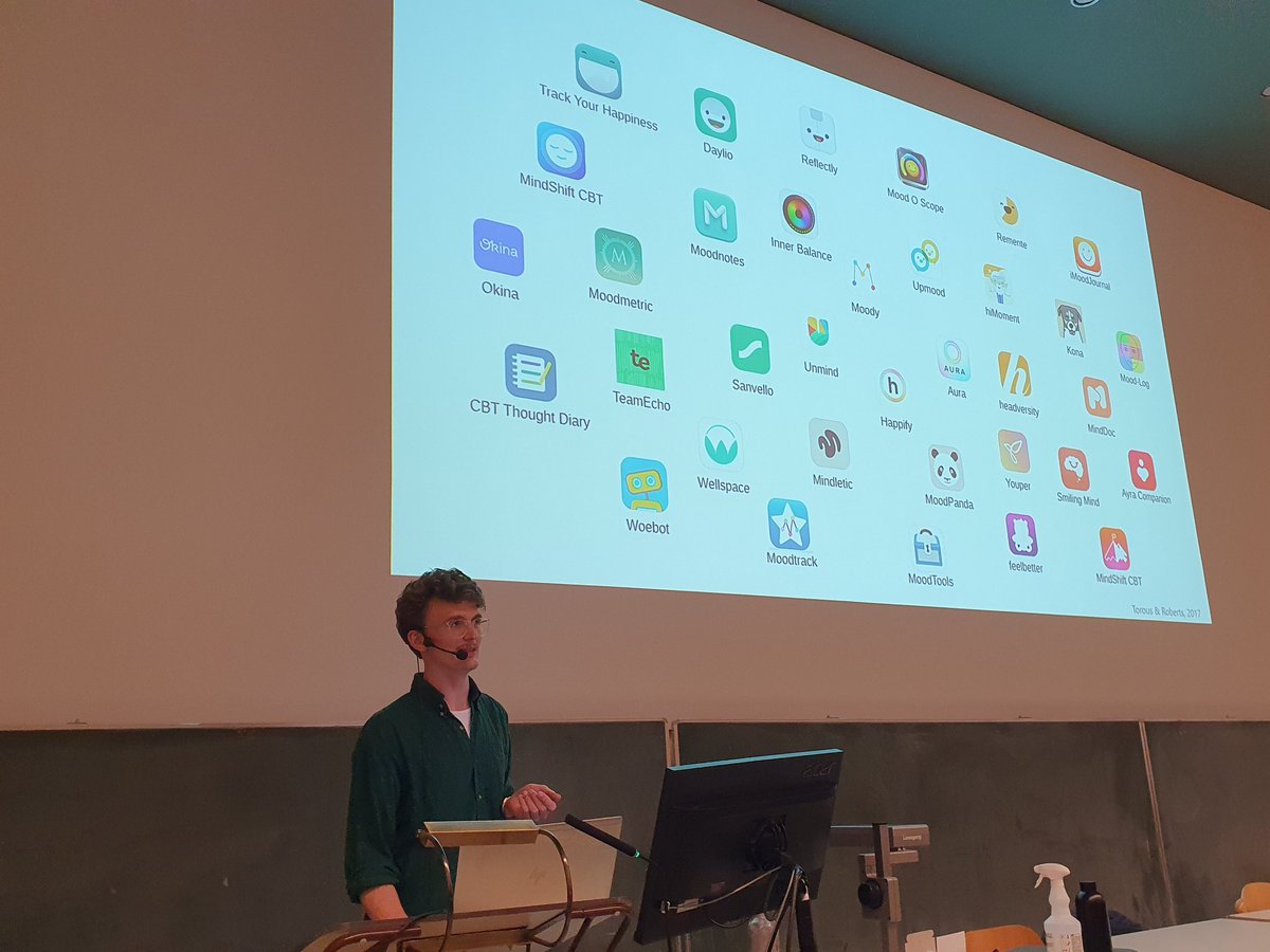 franger_monika's tweet image. Talking about mental health Apps at our #postdigital #health practices lecture @MedHumUniVie @univienna
